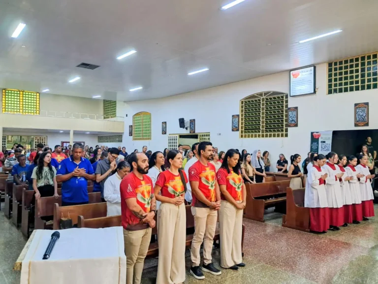 Registro da Missa dos Devotos do Divino Espírito Santo